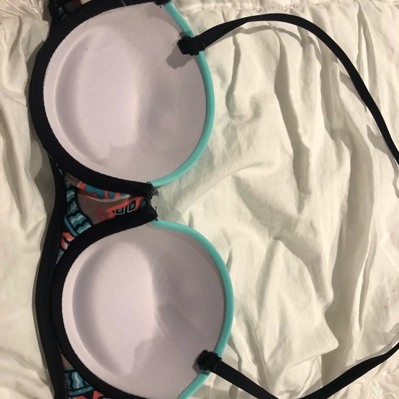 Triangle bikini top - Picture 2 of 2